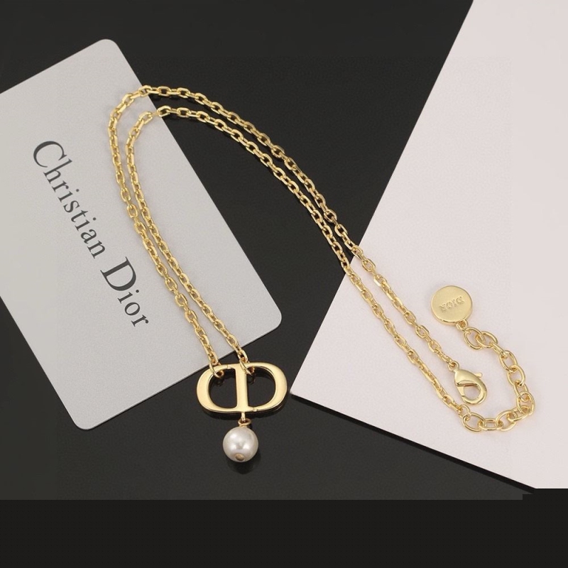 ch**an D*or necklaces